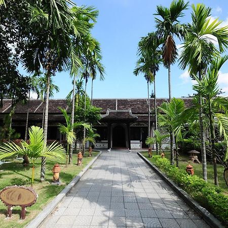 Thanh Noi Hotel Хюе Екстер'єр фото