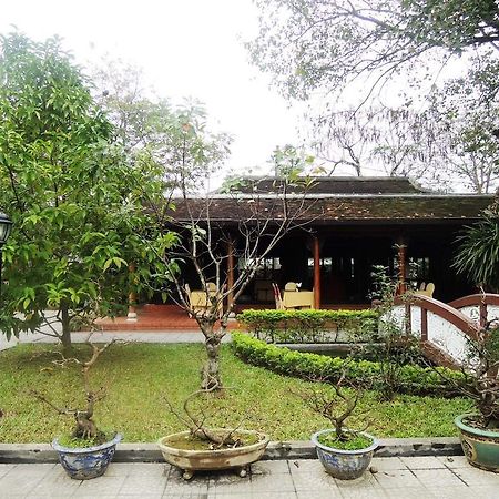 Thanh Noi Hotel Хюе Екстер'єр фото
