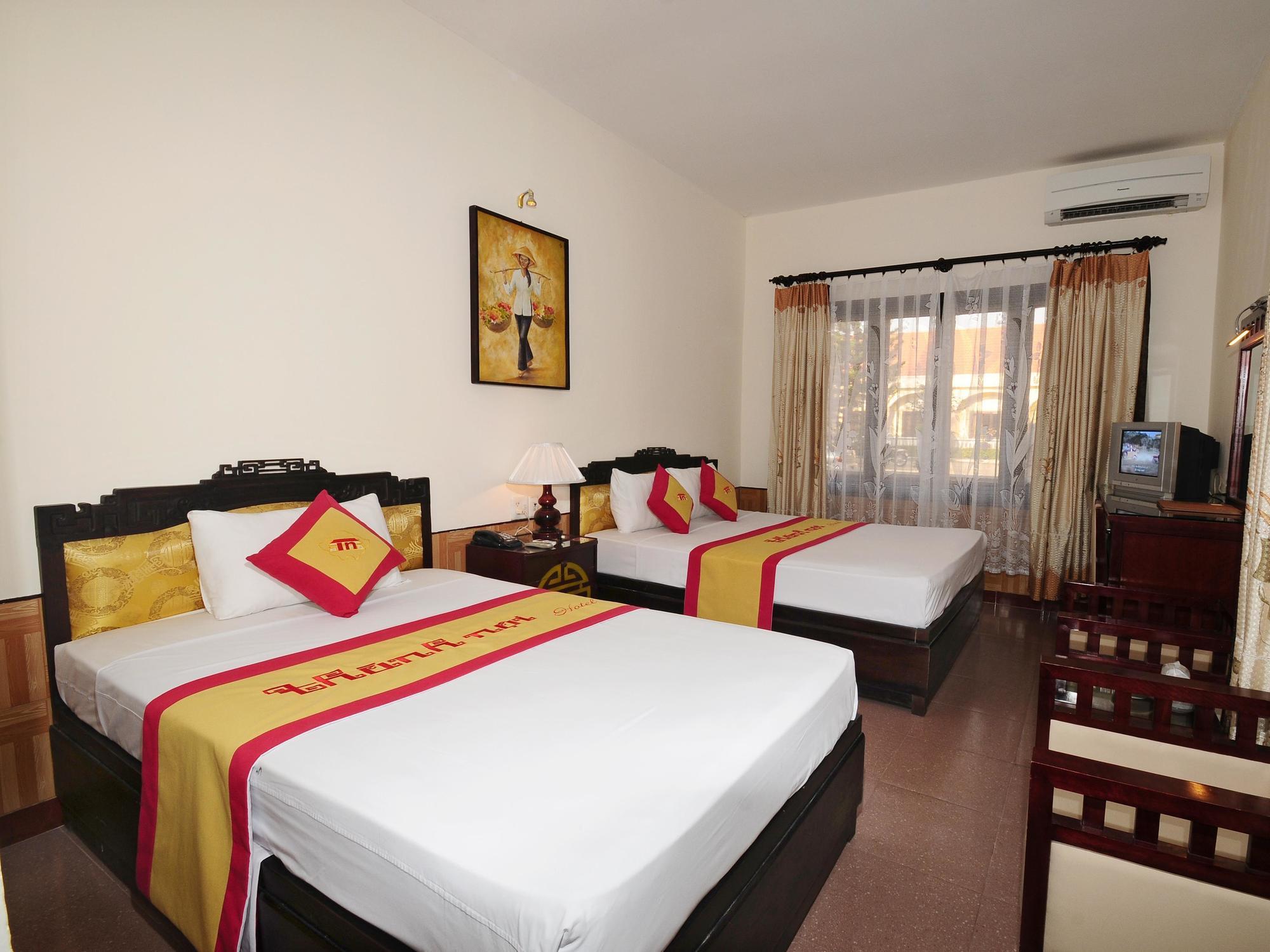 Thanh Noi Hotel Хюе Екстер'єр фото