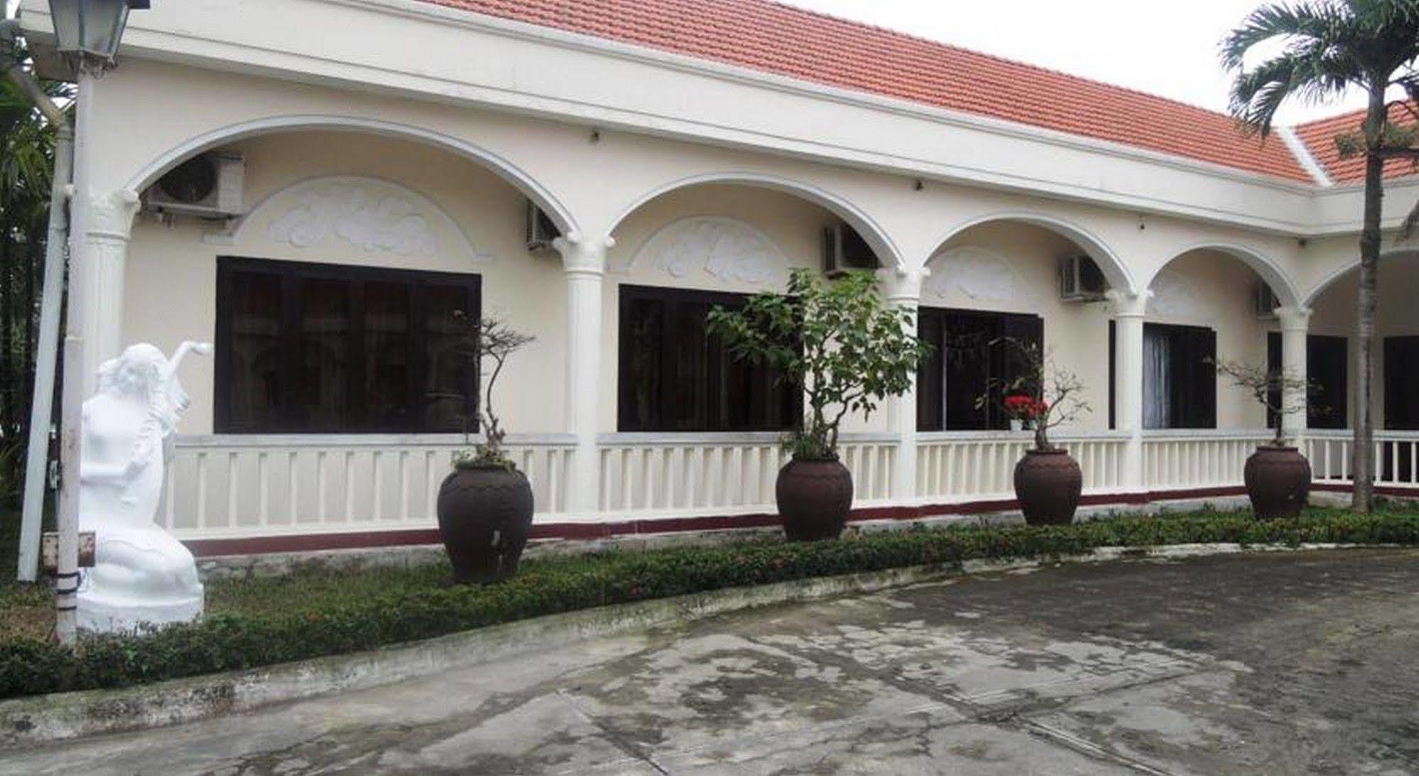 Thanh Noi Hotel Хюе Екстер'єр фото